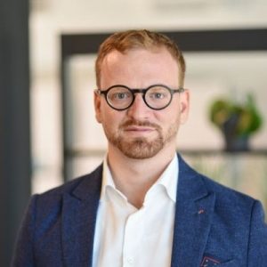 DOMBLICK-Beitrag Neue Kooperation zwischen SwissPropTech und Smart Living Loft_Michael Benjamin_Co-CEO bonacasa_VÖD 20211214