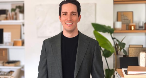 DOMBLICK PR News - Simon Käslin gründet neu raumwert plus 21082025