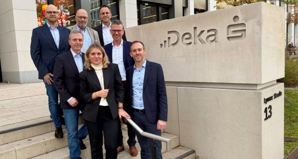 DOMBLICK-Beitrag - Deka Immobilien setzt auf Loanboox-Lösung VÖD 26112025_Bildformat 3_2