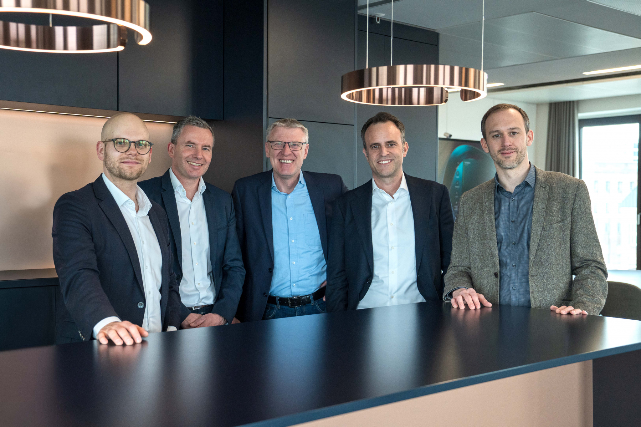 HIH Invest: Kooperation mit Loanboox zur Digitalisierung des ...